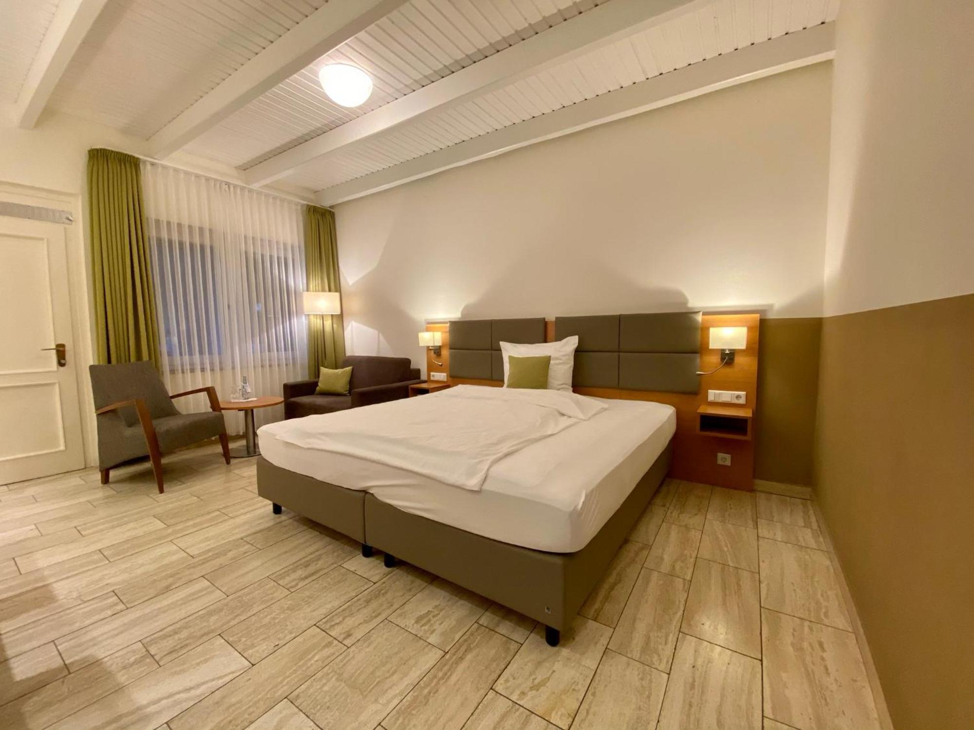 Waldhotel Zum Bergsee Damme Szoba fotó